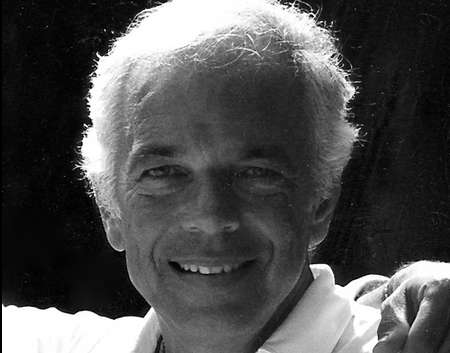 Ralph Lauren to Step Down As Company CEO